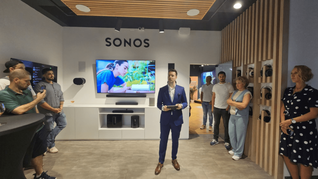 Magazinul SONOS Romania Sonos Move 2 8