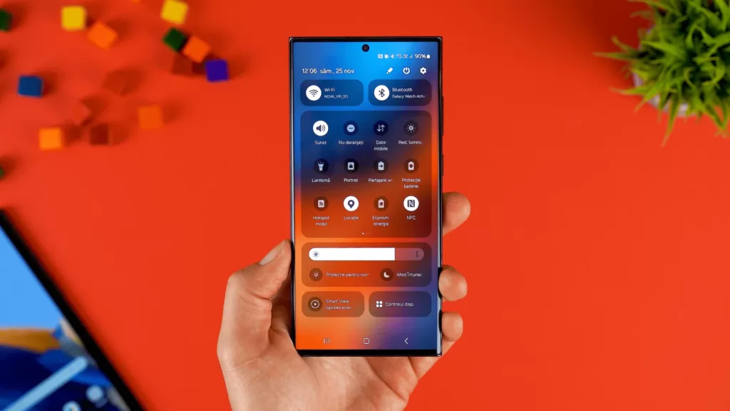 Update la Samsung One UI 6 si Android 14